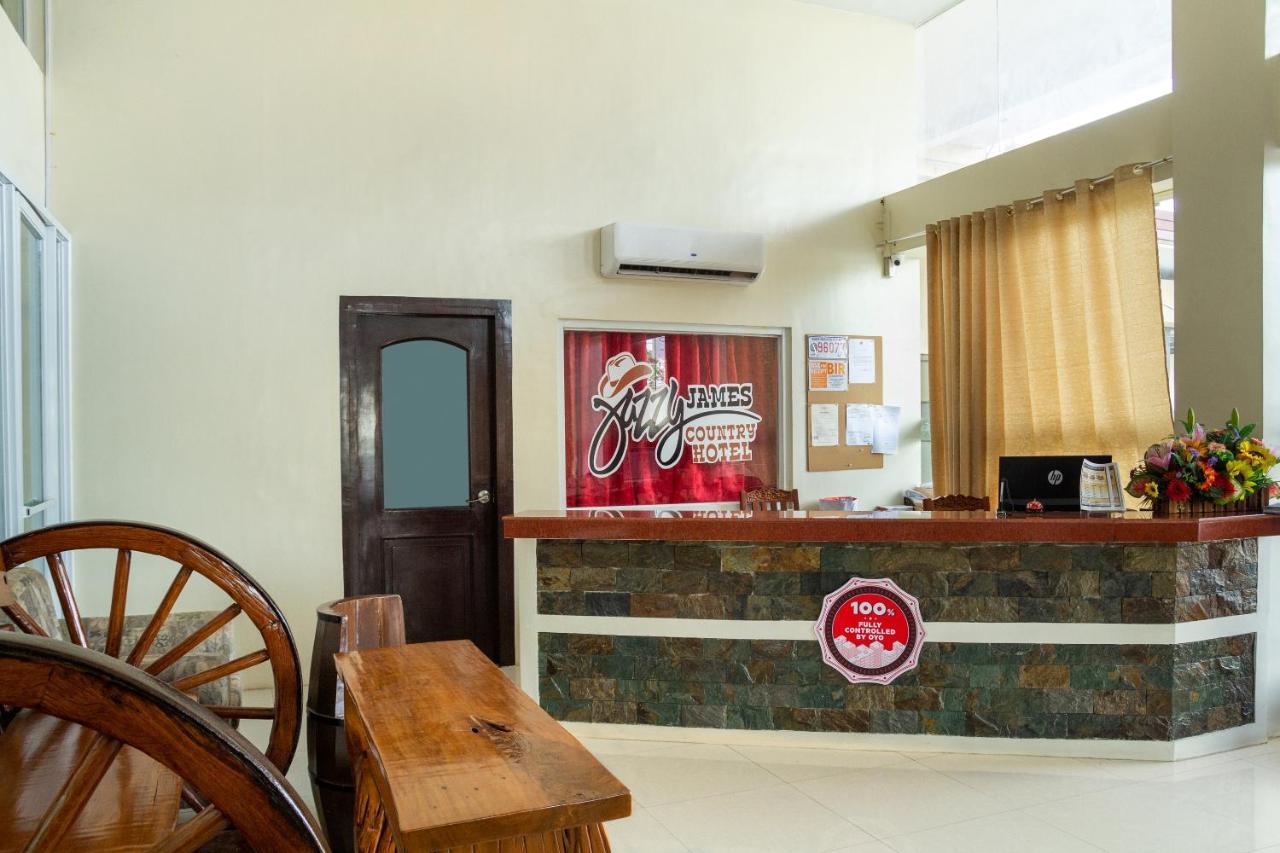 Oyo 133 Jazzy James Country Hotel 2 Davao City Εξωτερικό φωτογραφία