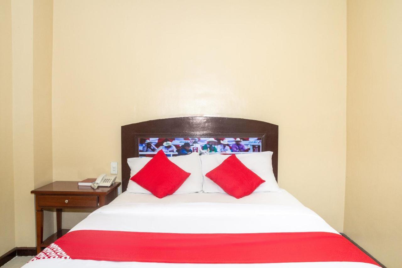 Oyo 133 Jazzy James Country Hotel 2 Davao City Εξωτερικό φωτογραφία